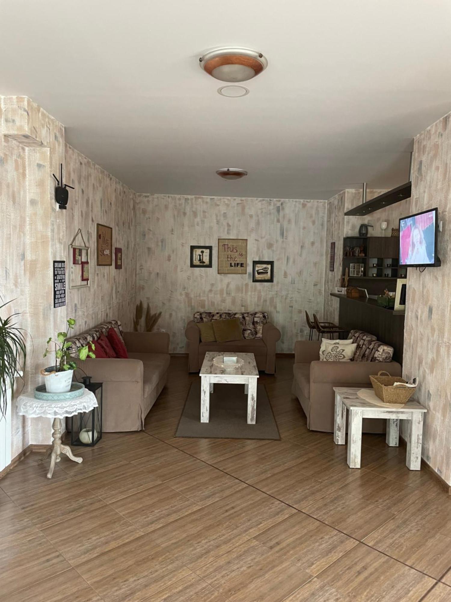 阿斯帕鲁霍沃 Eco House Kitana酒店 外观 照片
